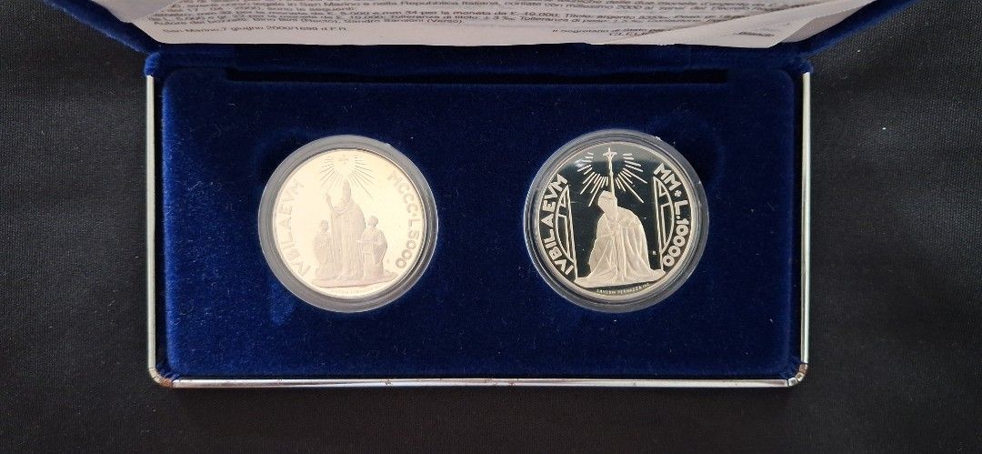2000 San Marino Jubilee Proof Silver Coin Set (Category: Currency) located in Santa Rosa. Submitted by chris.c. (Listing ID 1432601631, Image 2). Description: 2000 San Marino Jubilee Proof Silver Coin Set 83.5% silver 5,000 Lira - 18 grams 10,000 Lira - 22 grams Complete with box and COA 7,000 pesos + SF Thanks!.