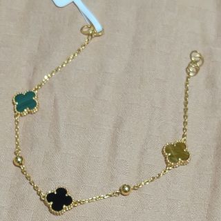 (Category: ) located in . Submitted by KJO_Jewellery (Listing ID 1432680121, Image 1). Description: .