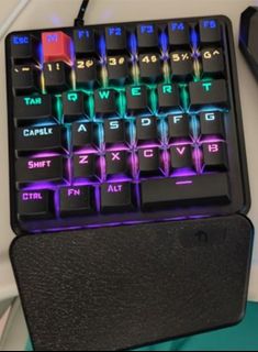 Single-Handed Mechanical Keyboard with Blue Switches
