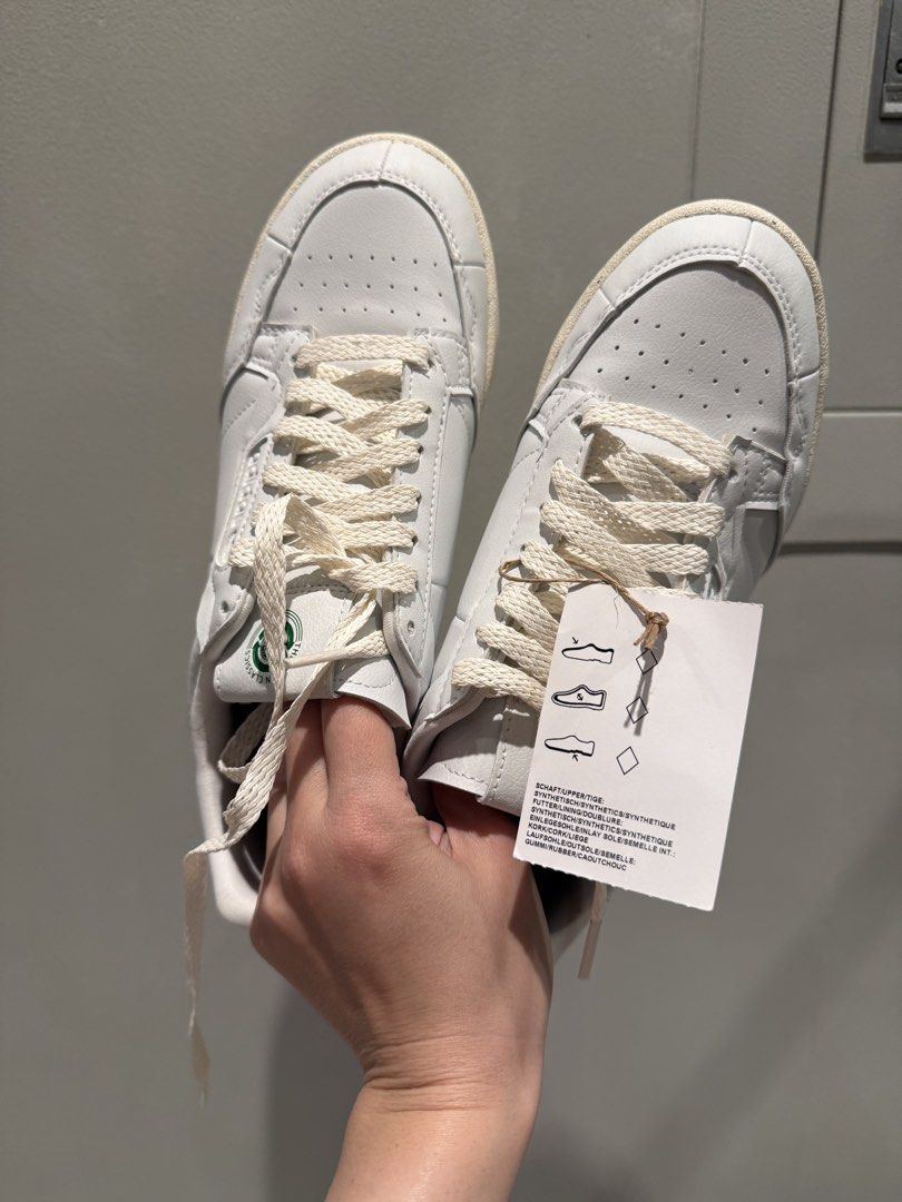 Adidas Continental 80 White Sneakers (Category: Sneakers) located in Mandaluyong City. Submitted by jenkrz (Listing ID 1432753979, Image 2). Description: - Adidas Continental 80 - White upper - Size: 6 UK / 6.5 US / 39 1/3 EU - Cream laces - Speckled sole - Includes original tag - Original price: PHP 5,300.