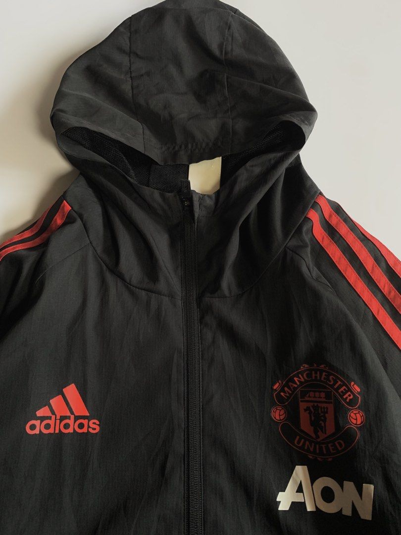 Adidas Manchester United Rain Defender Jacket (Category: Coats, Jackets and Outerwear) located in Mabalacat. Submitted by thriftloots.ph_tyronetongol (Listing ID 1432599624, Image 2). Description: Áďiďasź Manćħèsțer Utd Rain Defender Jacket DIMES: (Inches) 23.5 width 32 length issue: none MINE - ₱ 700.