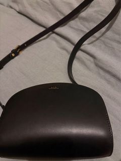 （分類：）位於 。 由 abc123456765 提交（商品編號 1432772841，圖片 1）。簡介： 。