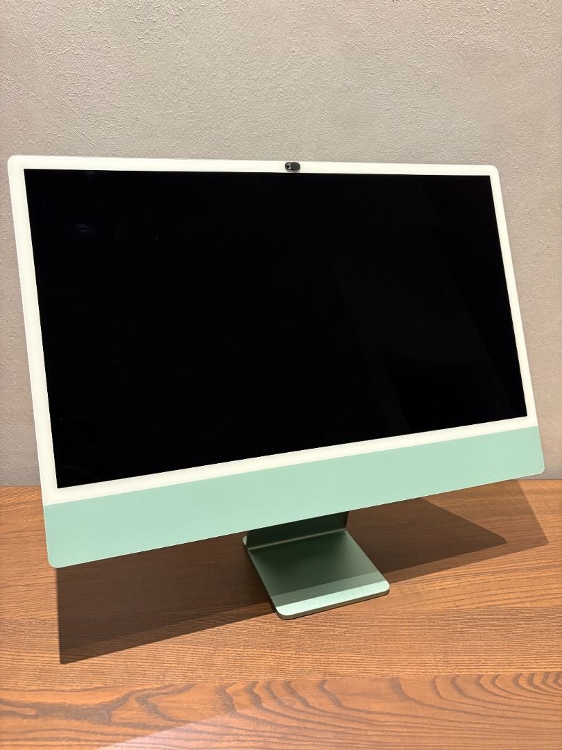 Apple iMac 24-inch (M1, 8GB)