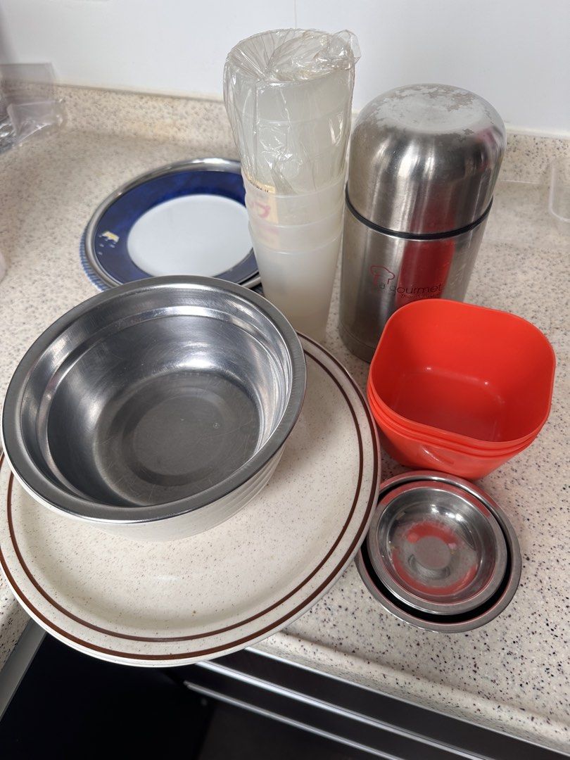 Assorted Kitchenware Set （分類：其他廚具和餐具）位於 Hong Kong。 由 liveeagle-2ea3 提交（商品編號 1432632265，圖片 2）。簡介： 。