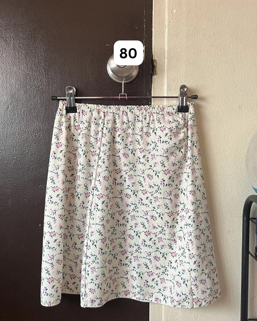 Assorted Women’s Skirts (Category: Skirts) located in Binan City. Submitted by archivescel (Listing ID 1432671952, Image 3). Description: — PRICES ARE IN THE PHOTOS — for any inquiries or more information , pls message me mop: gcash / maya / bdo mod: j&t / gogoexpress.