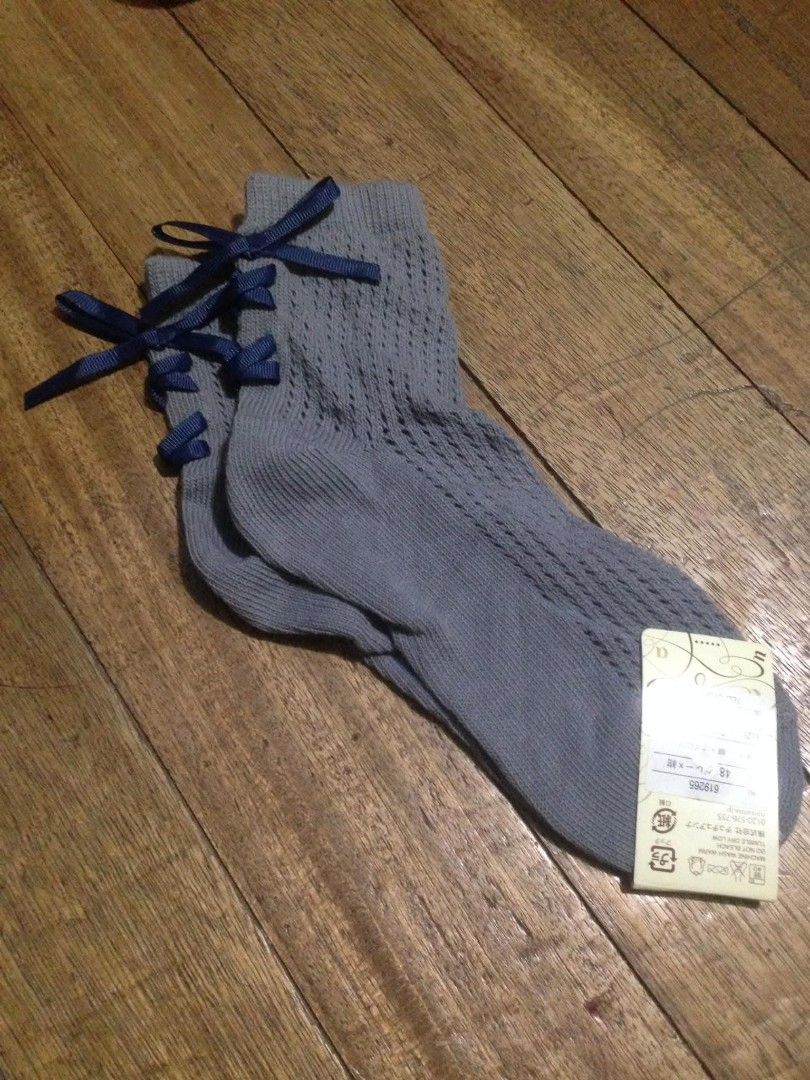 Bnew coquette socks (Category: Socks & Tights) located in Teresa. Submitted by lalahdresan (Listing ID 1432791770, Image 1). Description: Selection Teens - sz 7 Buy as is Limit expectations No return no exchange.