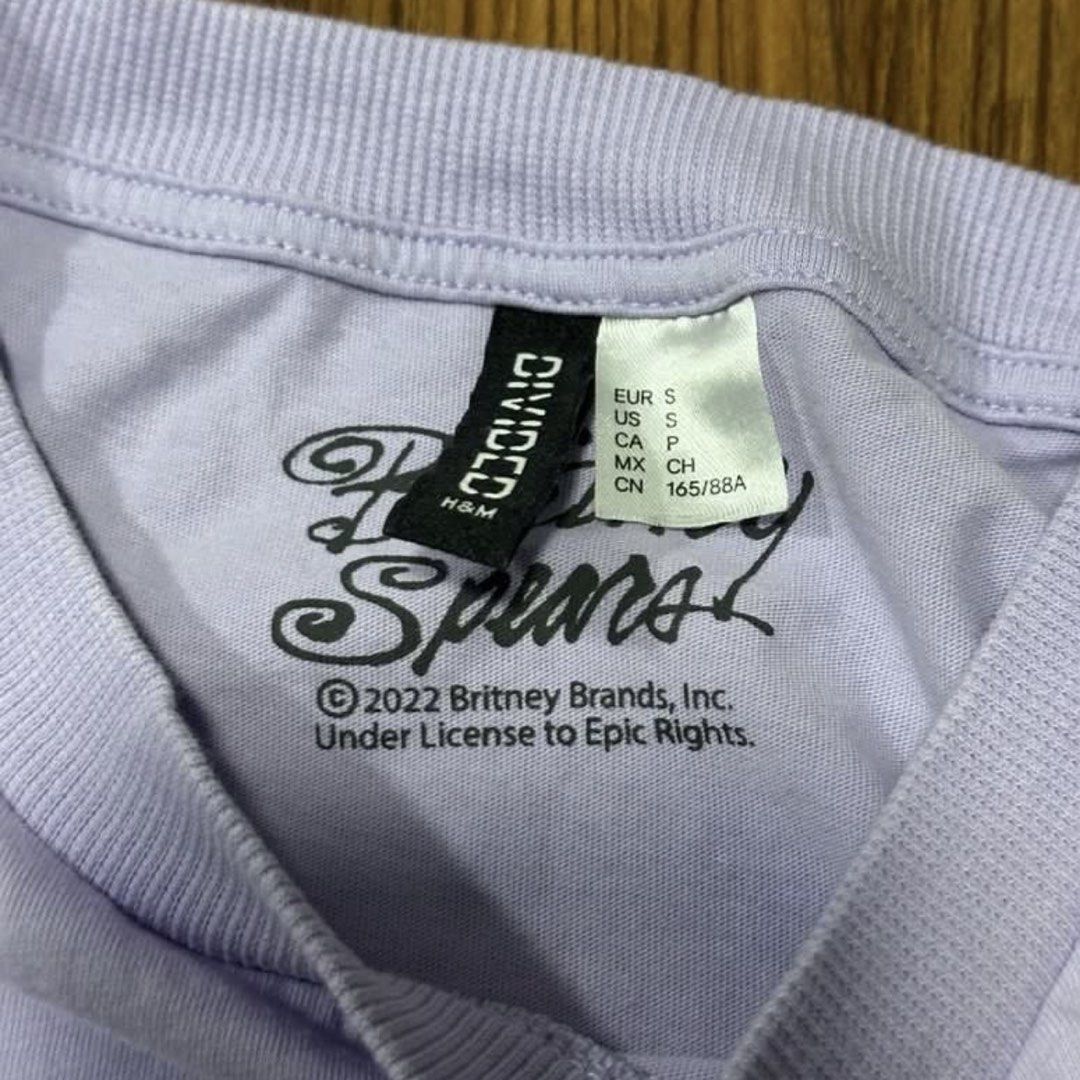Britney Spears H&M Shirt (Category: Tshirts & Polo Shirts ) located in Marikina City. Submitted by musicandmakeup (Listing ID 1432680420, Image 3). Description: Only used twice On hand and ready to ship Size S Oversized Fit W - 21 in L - 27 in.