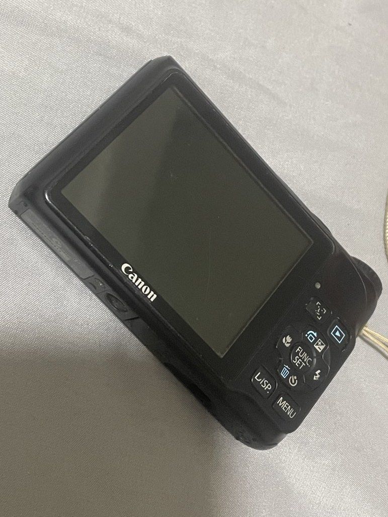 Canon PowerShot A2200 HD Digital Camera (Category: Cameras) located in Pasay City. Submitted by mclutter (Listing ID 1432404365, Image 3). Description: Canon PowerShot A2200 HD - 14.1 mp - Crisp output - All working Issue: screen burn but does not affect the output Inclusion: - Wrist Strap - SD card reader (ios) - Battery - Universal Battery charger.