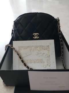 (Category: ) located in . Submitted by bags.wallet (Listing ID 1432624941, Image 1). Description: .