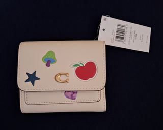 （分類：）位於 。 由 littlecloud123 提交（商品編號 1432711782，圖片 1）。簡介： 。