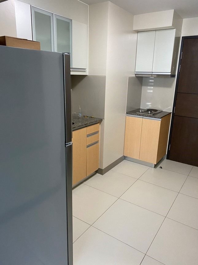 Condominium For Rent One Uptown Residence BGC (Category: Apartments & Condos) located in Quezon City. Submitted by leadvision.realty (Listing ID 1432652545, Image 2). Description: FOR RENT: PHP45,000 inclsusive of association dues Property Code: 112-LC-OUR Property Name One Uptown Residence Property Details: South Wing 1 Bedroom 1 T&B Floor Area: 34.8 sq.m. Fully Furnished Facing West Lester Velez The Lead Realty 09175208825.