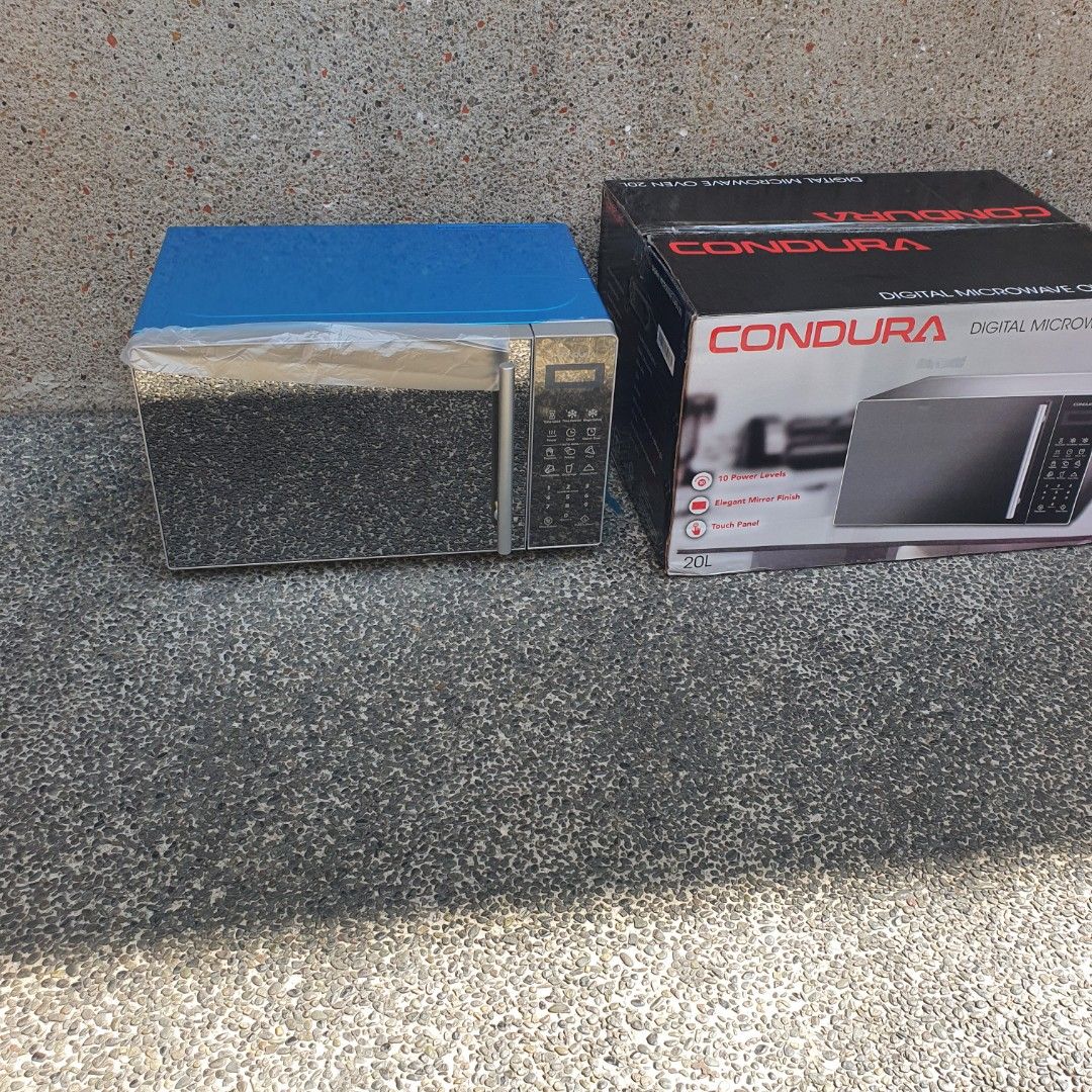 Condura digital microwave oven (Category: Cookers) located in Pasig City. Submitted by last_price_posted (Listing ID 1432732033, Image 1). Description: This is available as long as this is posted/visible listing. You may message me with the answer to the following questions once you are fully decided to purchase, should you need further thinking and canvassing you may just save the listing for future reference. 1. Will you be personally picking i
