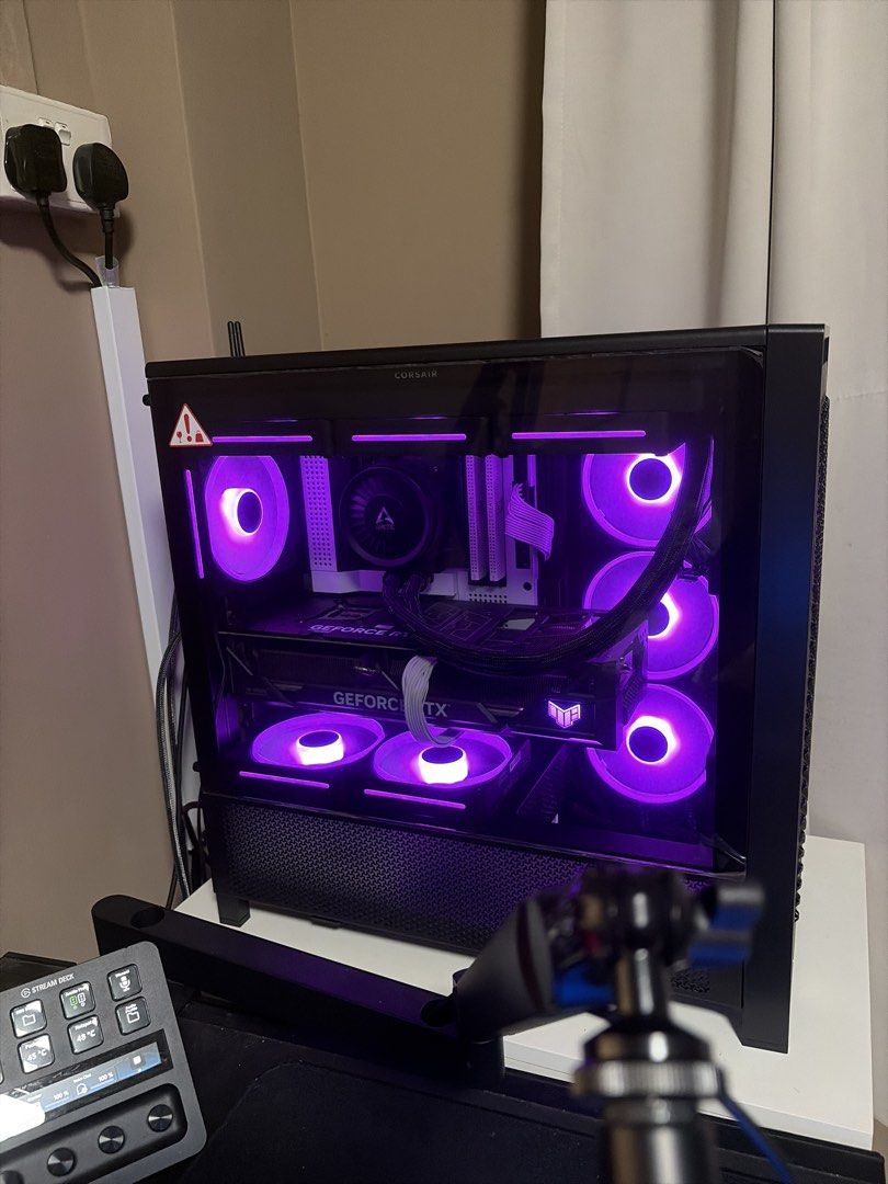 Corsair Frame 4000D485696678848122881