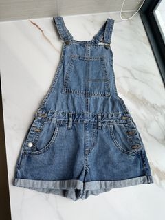 (Category: ) located in . Submitted by y2009 (Listing ID 1432687818, Image 1). Description: .