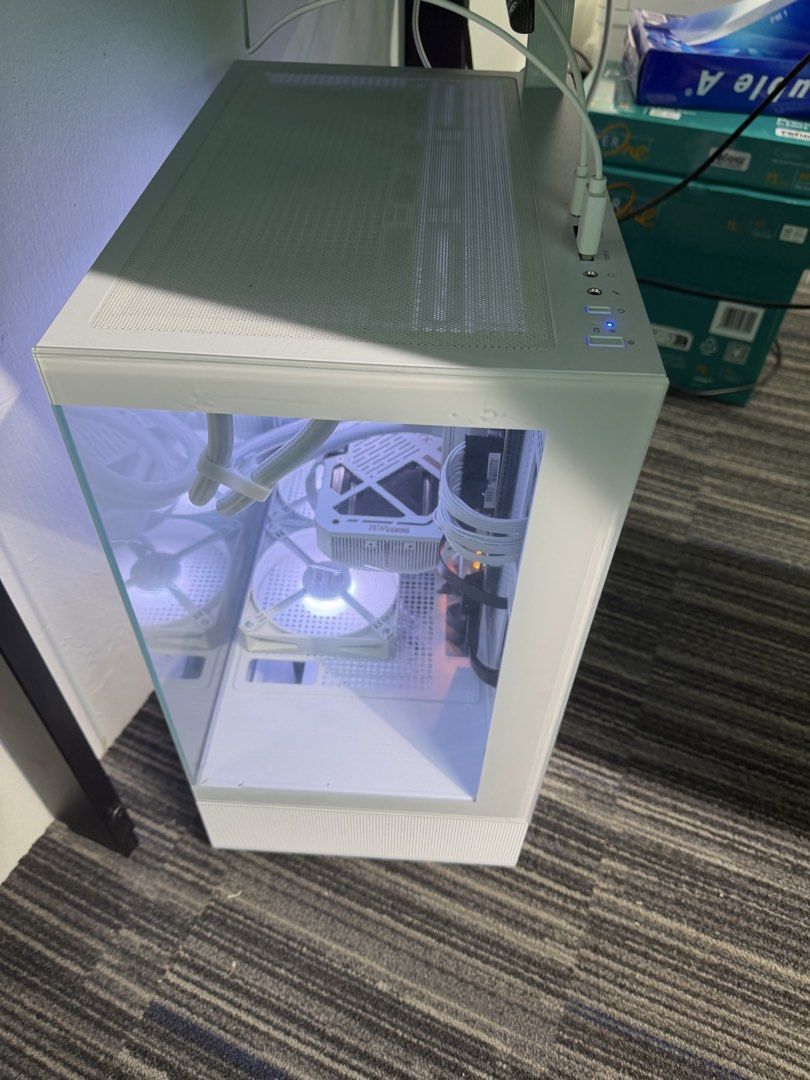 Custom Build White PC For Sale436892671296163842