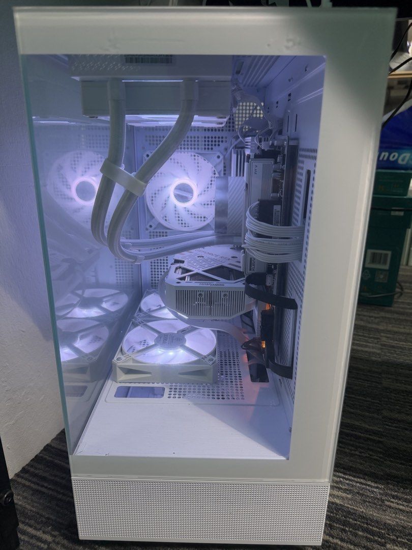 Custom Build White PC For Sale436892671296163841