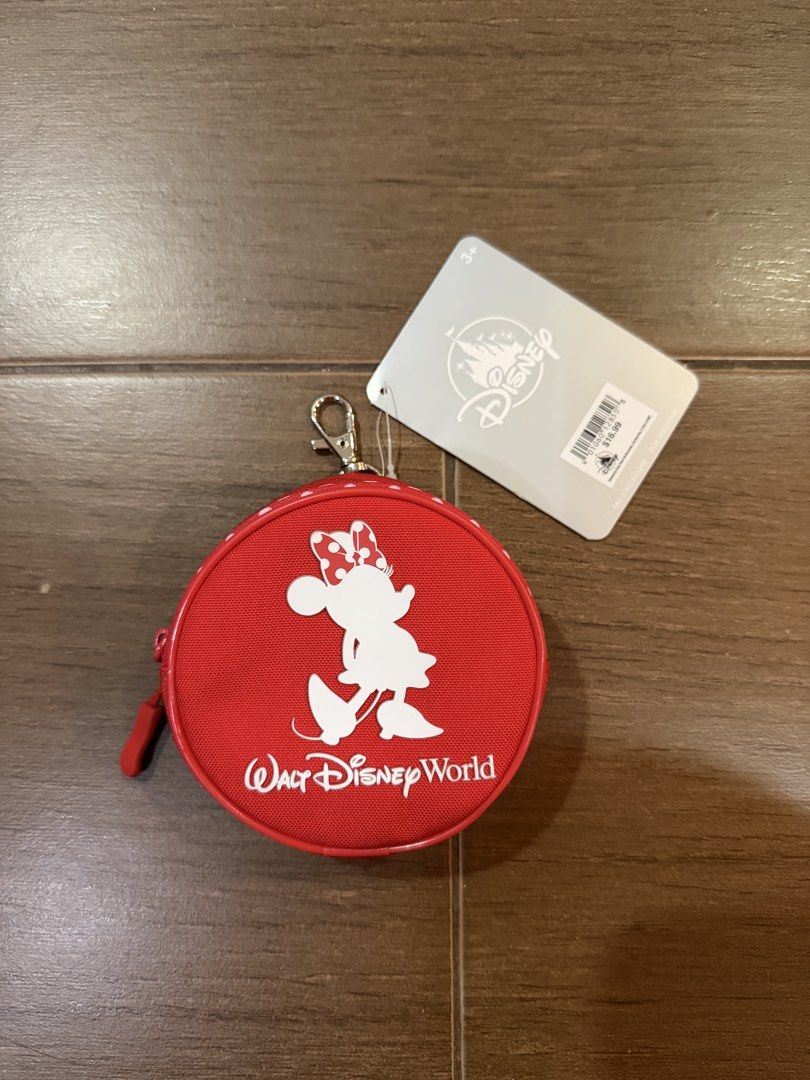 Disney Minnie Mouse Coin Purse (Category: Wallets & Card holders) located in Manila. Submitted by niftycorner.ph (Listing ID 1432726408, Image 1). Description: With Hook From US Florida.