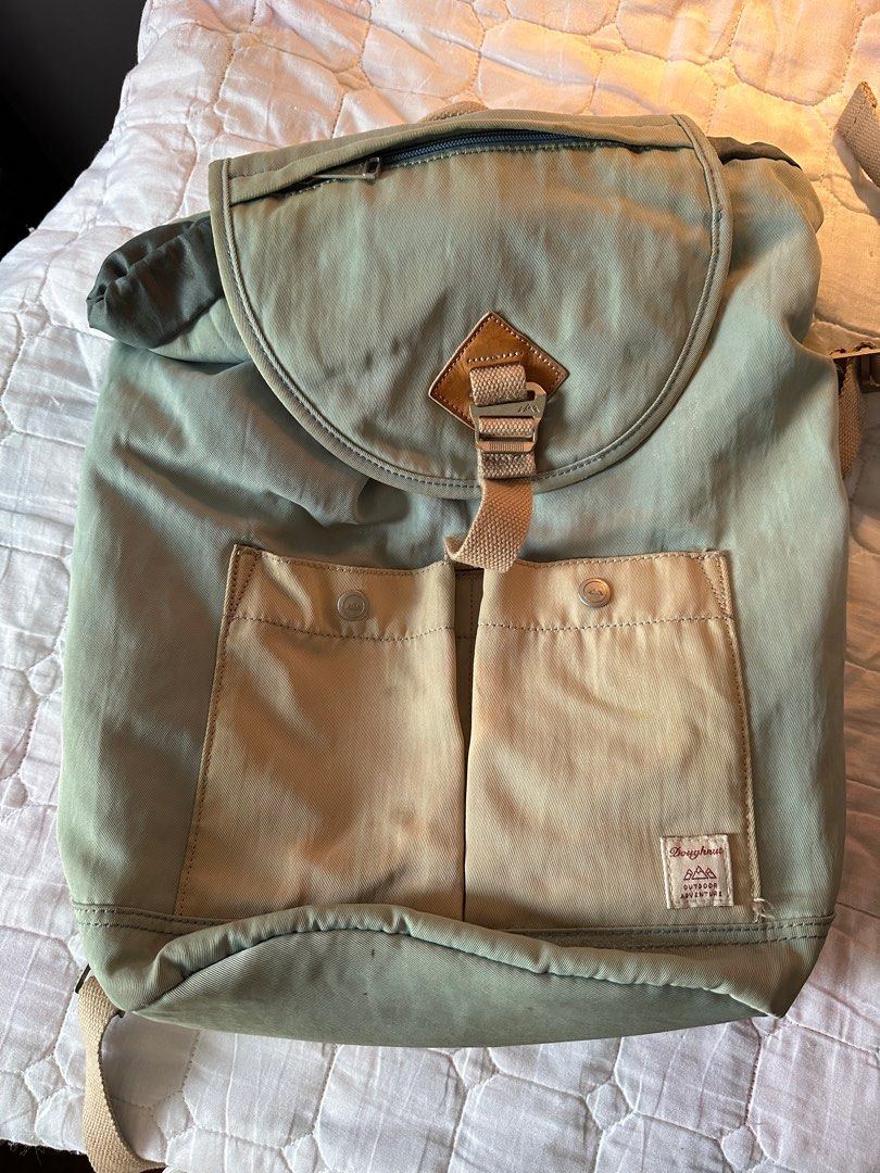 Doughnut Bag preloved authentic (Category: Backpacks) located in Manila. Submitted by macsony (Listing ID 1432682775, Image 1). Description: .