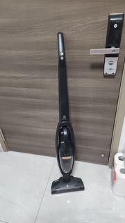 (Category: ) located in . Submitted by som_hougang (Listing ID 1432742047, Image 1). Description: .