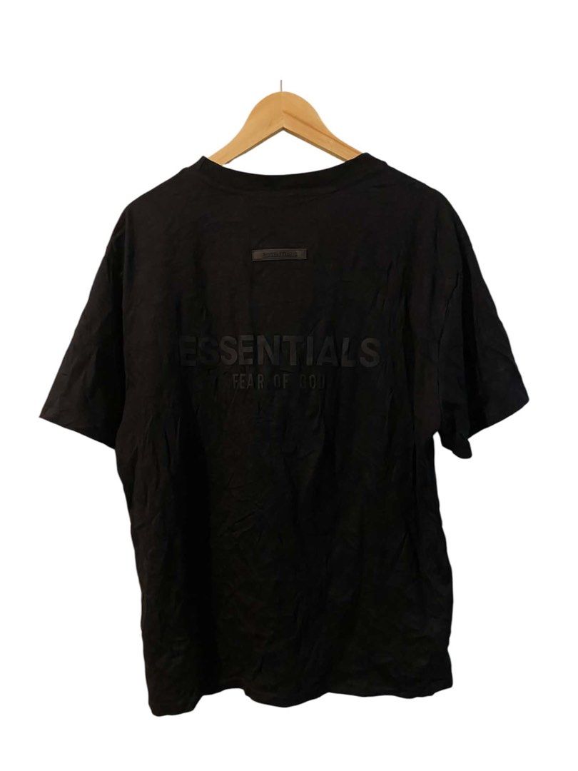 Essentials Fear of God Black Shirt (Category: Tshirts & Polo Shirts ) located in Cagayan de Oro. Submitted by timeless.ph (Listing ID 1432643055, Image 1). Description: Size: S - L Width: 21 Length: 28 Color rate: 9.8/10 Condition: Excellent Issue/s: *color may vary due to lighting*.