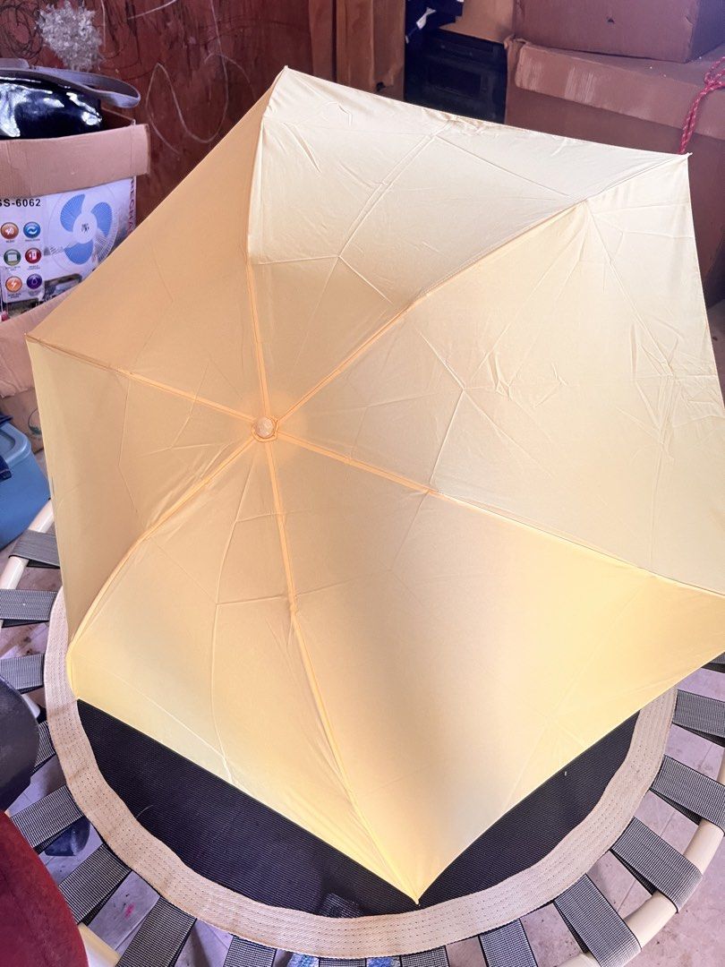 Fila Umbrella,original, source japan surplus (Category: Umbrellas) located in Manila. Submitted by suarezbaby04975 (Listing ID 1432780356, Image 1). Description: - Yellow umbrella - Light-colored fabric - Ready for use.
