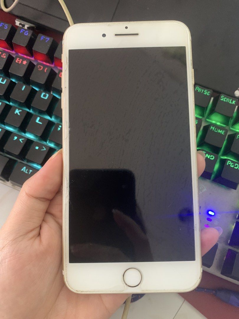 FOR SALE: iPhone 7 PLUS 128 GB 91% (Category: iPhone 7 Series) located in Manila. Submitted by gracyourgrace (Listing ID 1432672976, Image 2). Description: This iPhone 7 Plus is in good condition, perfect for daily use or as a backup phone. Specs & Details: • 128GB Storage • 91% Battery still holds charge well • Minor issues: front camera has 2 thin line, 2 scratches on the sides • Phone only and original adaptor(no wire) • All buttons and functi
