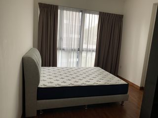 (Category: ) located in . Submitted by aprgirl (Listing ID 1432602750, Image 1). Description: .