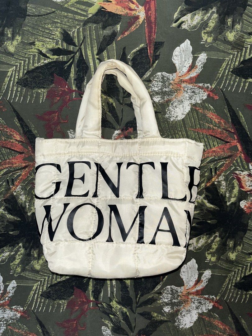 Gentlewoman Micro Puffer Bag (Category: Tote Bags) located in Rizal. Submitted by monikanik_ (Listing ID 1432746337, Image 1). Description: stain free, no issues po, just not using it anymore 😊.