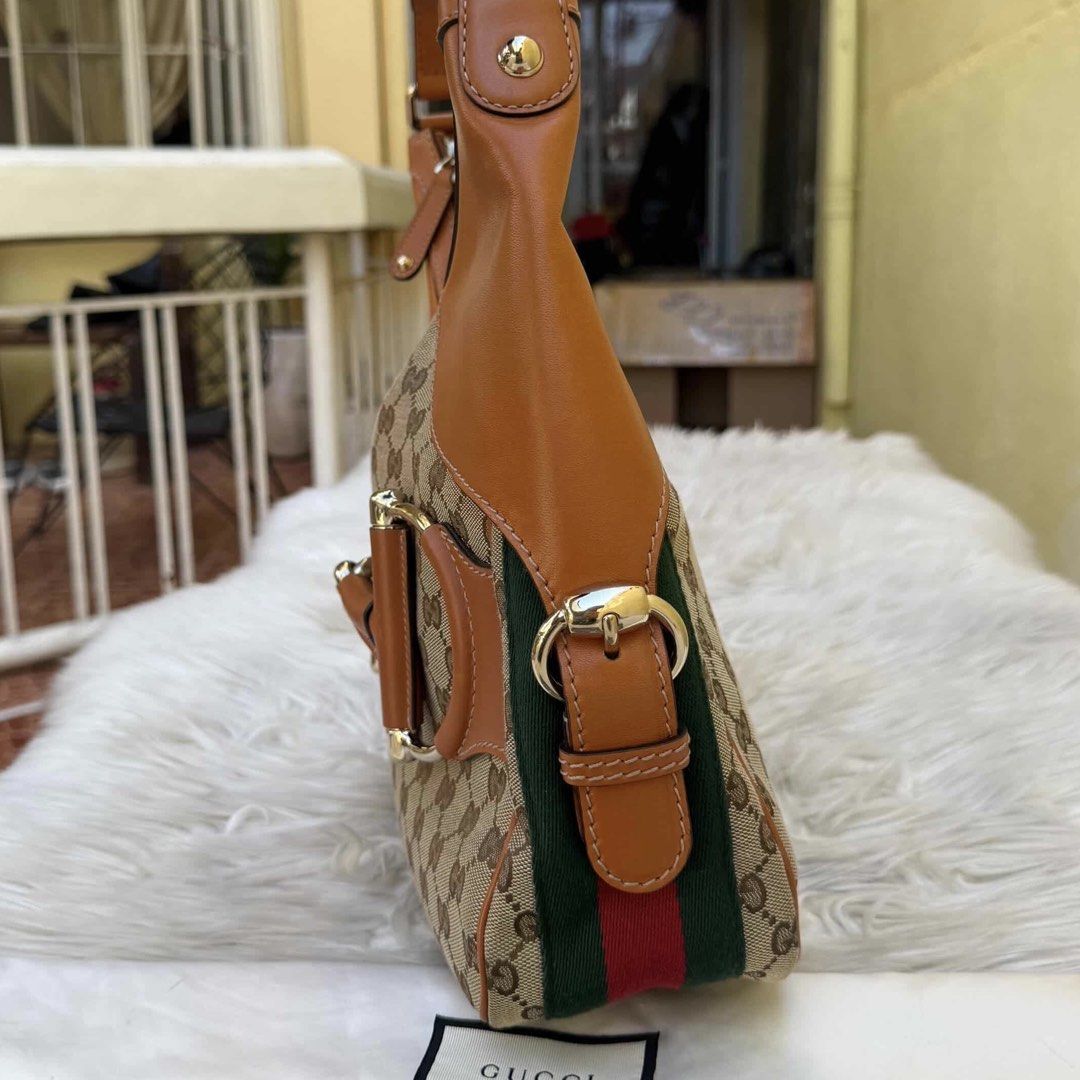 Gucci Jackie Vintage Sherry Line (Category: Luxury Bags & Wallets) located in Taguig. Submitted by anniething.goes (Listing ID 1432687946, Image 3). Description: Vintage Jackie in excellent condition Rank A with minimal signs of use Clean interior, no tear on canvass Comes with dustbag.