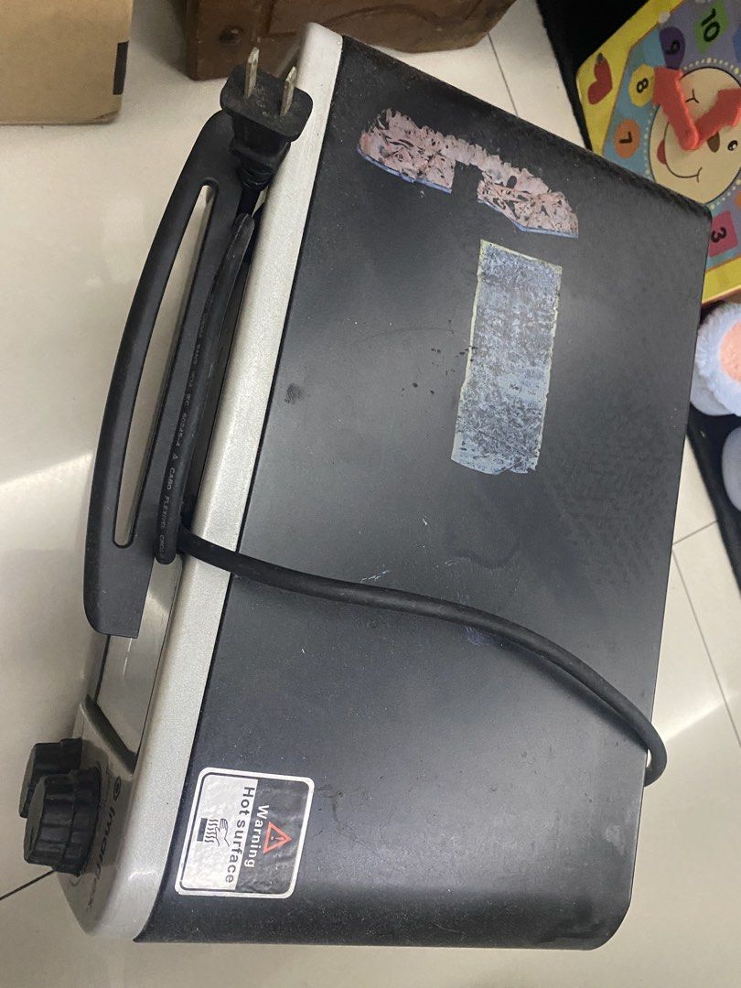 Imarflex Oven Toaster (Category: Ovens & Toasters) located in Quezon City. Submitted by realdealfinds (Listing ID 1432688438, Image 3). Description: Working perfectly Needs cleaning Online Seller since 2000 Offering preloved and brandnew pieces All items are 100% original and authentic. No fakes. No doubts. Buy with confidence. Kindly review all details prior to purchase. No when-worn photos available. All sales are final (no returns, no refunds)