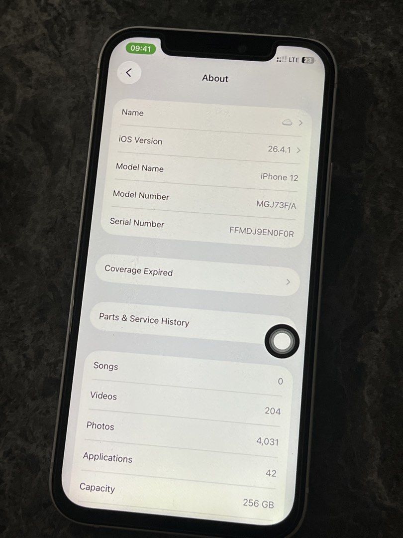 IPHONE 12 256gb WHITE (Category: iPhone 12 Series) located in Manila. Submitted by szerjosh66070 (Listing ID 1421592406, Image 3). Description: FOR SALE 256gb | WHITE ₱10000 fixed na HONEST ISSUE: > Replaced Battery: 100% > Replaced LCD— working well lcd. > small crack sa backglass, di halata. > working well both cams > working face id > no other issue > UNLI CHECK UPON MEET UP 📩 pm.