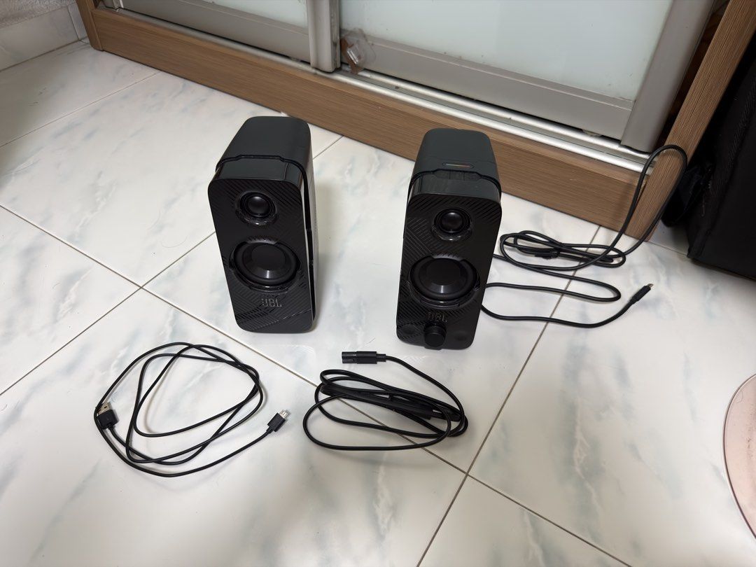 jbl quantum duo