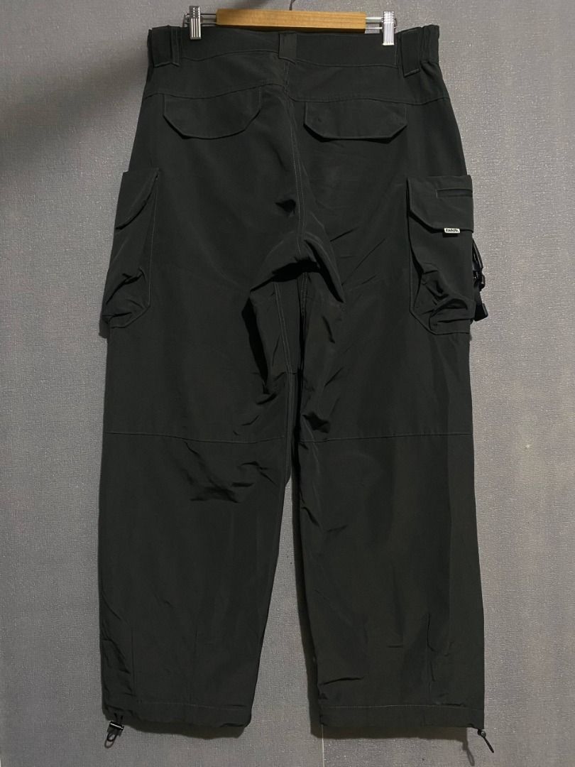 LAKH Supply Grey Multipocket Cargo Pants (Category: Trousers) located in Antipolo. Submitted by mogulcollective (Listing ID 1432600435, Image 2). Description: LAKH Supply Grey Multipocket Cargo Pants Authentic Excellent condition XL on tag Waist - 36 Length - 39 Leg Opening - 9 (adjustable) .