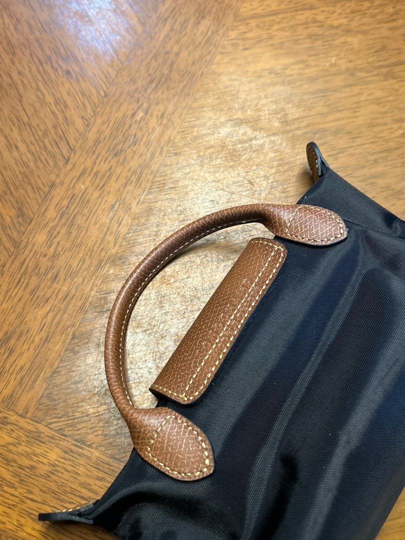 Longchamp Le Pliage Classic Mini Black (Category: Luxury Bags & Wallets) located in Quezon City. Submitted by luxurybyluci (Listing ID 1432784499, Image 3). Description: Longchamp Le Pliage Classic Mini Black Available Medium & Large size! - Bnew - Authentic - with inclusion Medium - 6,500 Large - 7,000 Mini - 6500 w/ sling.