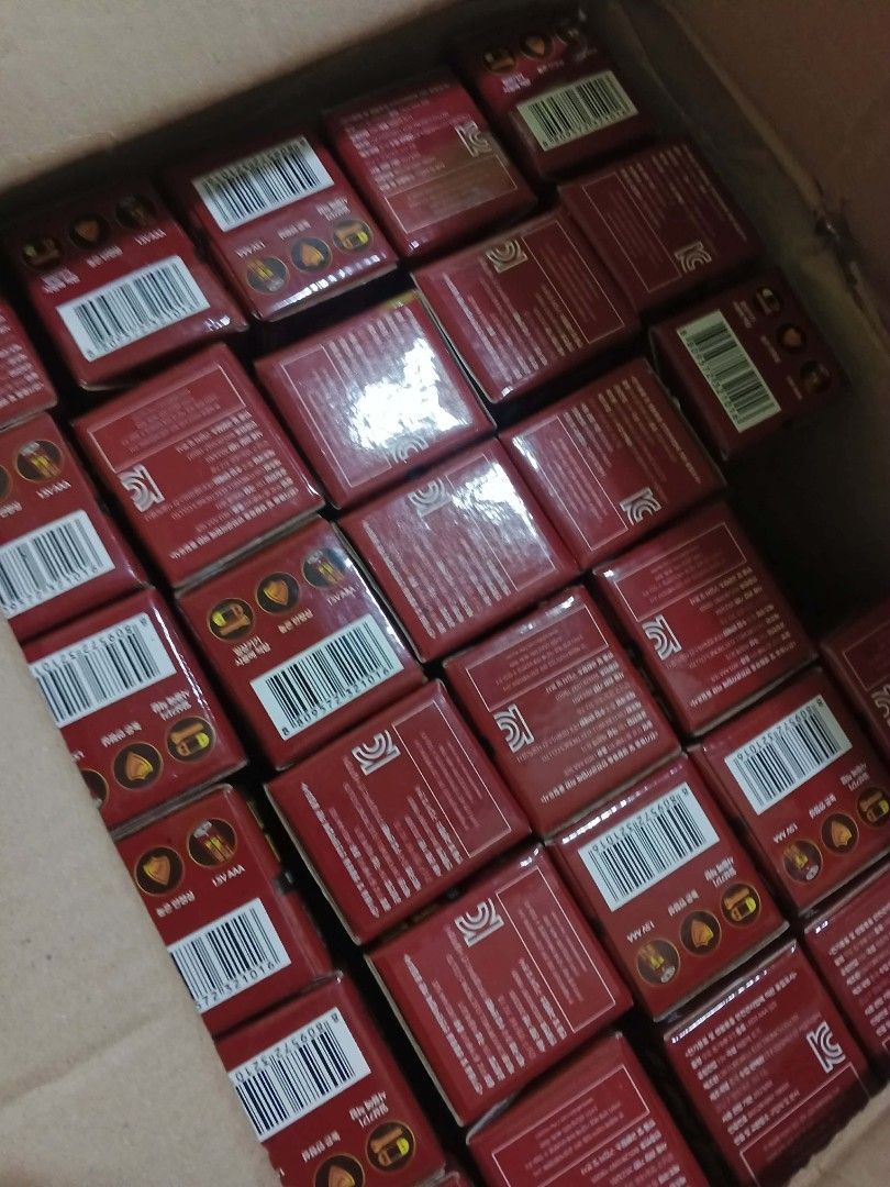 Longgur AAA Battery 24pcs (Category: Batteries & Chargers) located in Caloocan City. Submitted by youngdog_7a3ee7 (Listing ID 1432687477, Image 2). Description: - Brand: Longgur - Type: AAA Batteries - Quantity: 24 pieces per box - Color: Red - Features: Longgur brand printed on each battery. Packaging clearly indicates AAA type..