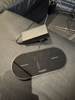 Mophie Dual Wireless Charging Pad Triple-Function Wireless Charging Pad497307783046768640