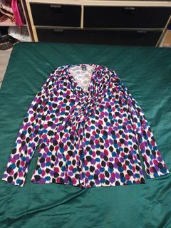 (Category: ) located in . Submitted by lets_trade_item (Listing ID 1432651372, Image 1). Description: .