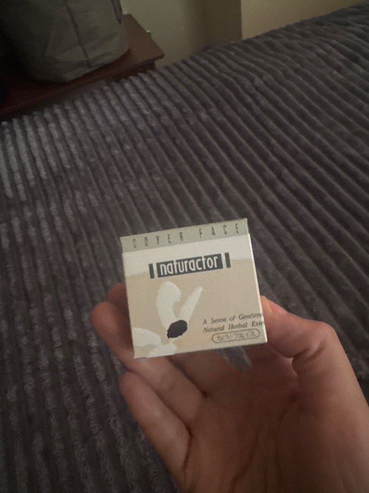 Naturactor concealer 141 (Category: Makeup) located in Pasay City. Submitted by shirley.manacsa (Listing ID 1432653373, Image 1). Description: .
