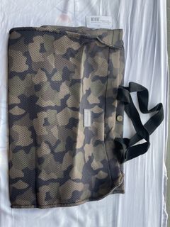 （分類：）位於 。 由 david.chan.79 提交（商品編號 1432723695，圖片 1）。簡介： 。