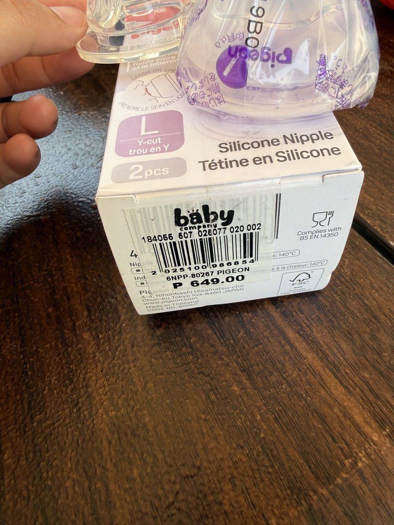 Pigeon Silicone Nipple Y-Cut 2pcs (Category: Breastfeeding & Bottle Feeding) located in Bacolor. Submitted by dmdznt (Listing ID 1432614997, Image 2). Description: - Pigeon L-cut silicone nipples, perfect for babies 6+ months. - Package includes 1pc - BPA/BPS free. - Original price: ₱649 -with extra nipple, forgot the brand but bought in SM.