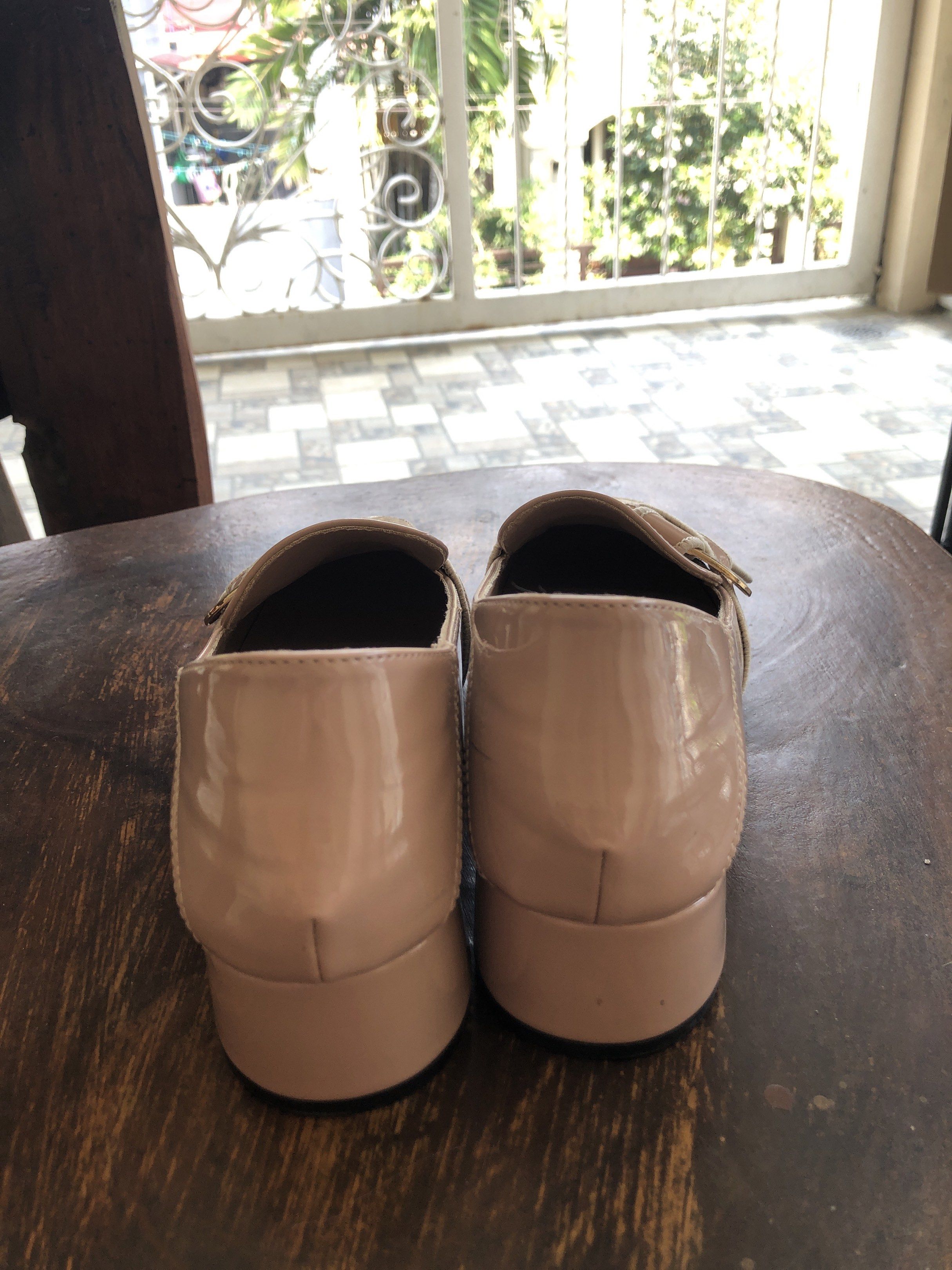 Pink Heeled Loafer (Category: Loafers) located in Paranaque City. Submitted by commandercinnabutt (Listing ID 1432624498, Image 2). Description: - Size 36 - Cute pink heeled loafer - RFS: doesn’t fit .