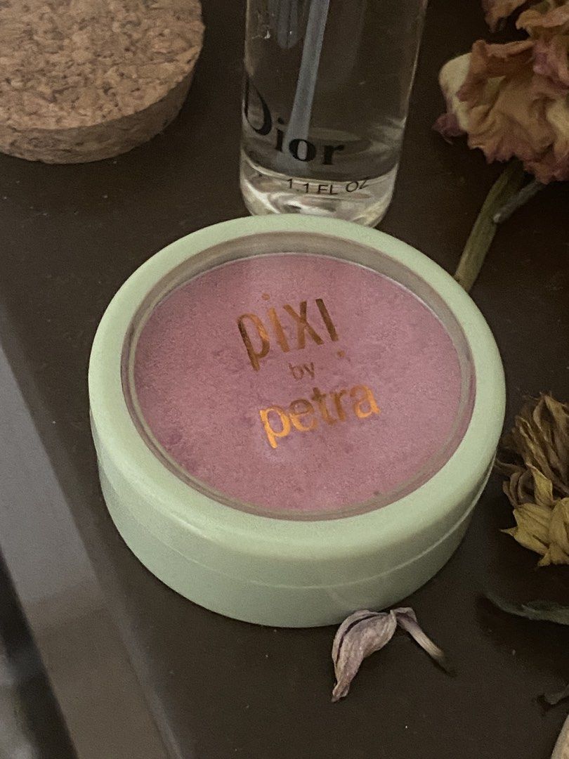 Pixi by Petra Blush (Category: Makeup) located in Manila. Submitted by rumyewn (Listing ID 1432678887, Image 1). Description: - Pixi by Petra blush - Dusty rose color - Gold lettering - Round compact.