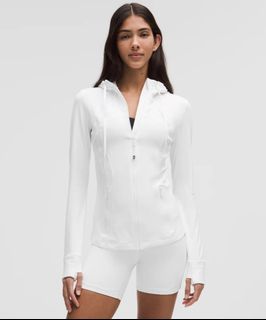 (Category: ) located in . Submitted by clothesforcash (Listing ID 1432748860, Image 1). Description: .