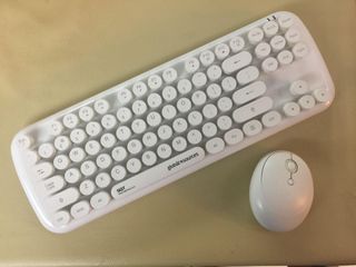 （分類：）位於 。 由 truetree2018 提交（商品編號 1432638303，圖片 1）。簡介： 。