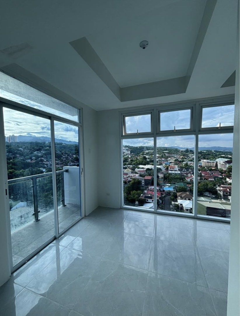 Rush sale Mivela Residence Cebu (Category: Apartments & Condos) located in Cebu City. Submitted by citygirl829 (Listing ID 1432780745, Image 3). Description: ❗️FOR ASSUME: Ready for Occupancy❗️: Mivela Garden Residences- corner studio with balcony Location: Camp Lapu-Lapu-Lapu Road (Back of Gaisano Country Mall) Assume price: Php 1.1M only (negotiable) Balance: Php 3.8M (loanable amount) 📍 Top Floor | Tower 1 📐 30.42 sqm | CORNER unit with balc