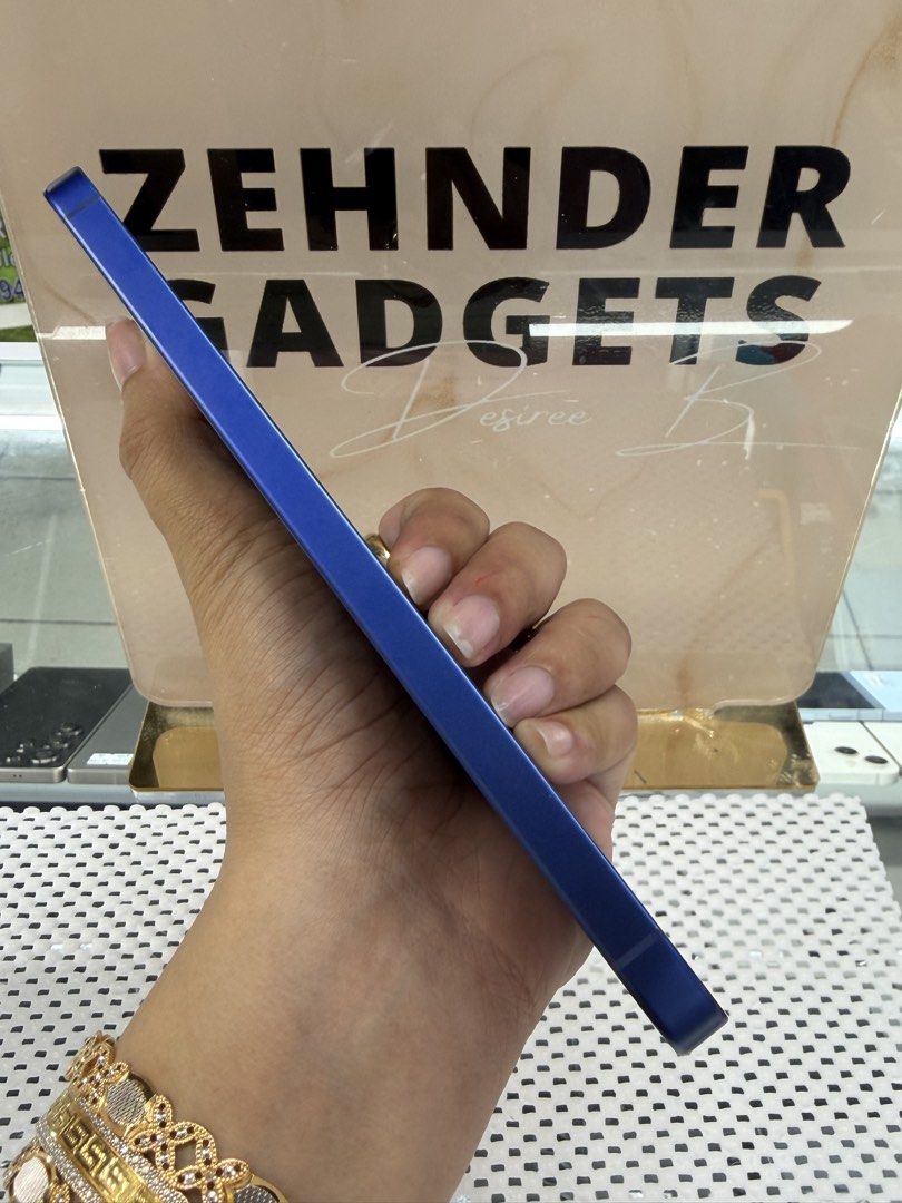 SAMSUNG S25 PLUS 256GB SMARTLOCKED (NTC APPROVED) (Category: Samsung) located in San Juan City. Submitted by desireebayal96 (Listing ID 1432763223, Image 2). Description: SAMSUNG S25 + * NTC APPROVED * 12/256GB * SMARTLOCKED * DUAL SIM -ONLY SMART SIM CAN USED FOR DATA * 99% SMOOTH * NO DENTS * NO ISSUE * NO HISTORY OF REPAIR * NO AMOLED BURN * NO DEAD PIXEL * WITH CORD TYPE-C OPEN FOR COD SAME DAY DELIVERY PLUS SHIPPING FEE MESSAGE ME DIRECTLY F