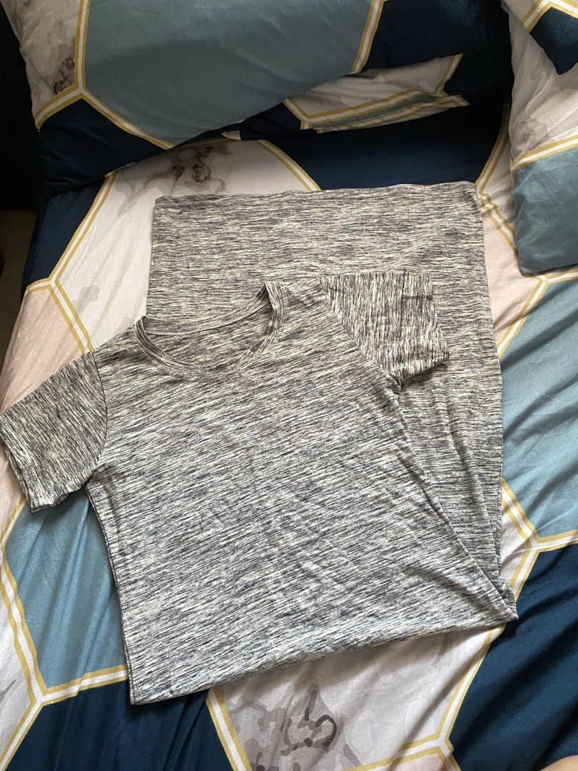 Shirt dress (Category: Dresses) located in Rizal. Submitted by julsdeclutterss (Listing ID 1432651430, Image 1). Description: Size medium Strechy fabric.