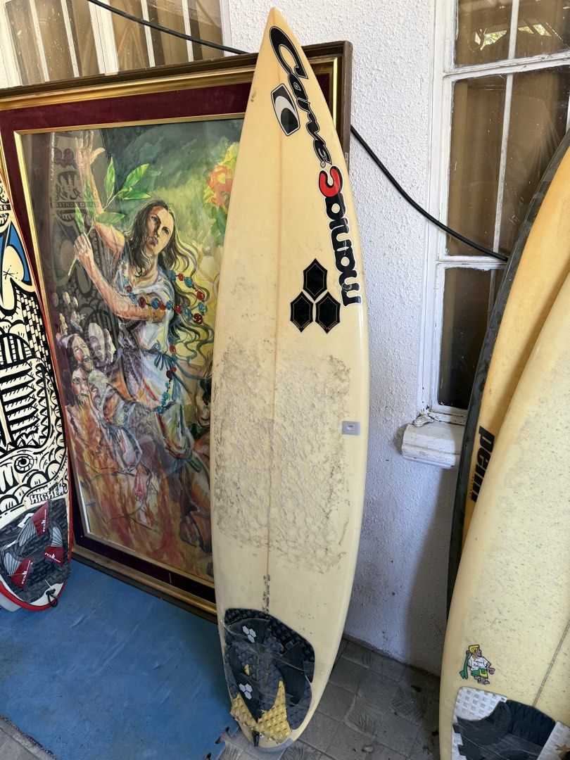 Surfboard Available‼️ (Category: Other Sports Equipment and Supplies) located in Calamba. Submitted by japanitems18 (Listing ID 1432654813, Image 1). Description: .