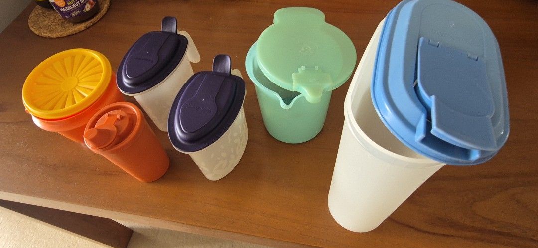 Tupperware Assorted Containers463671587683717120