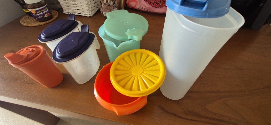 Tupperware Assorted Containers463671587683717123